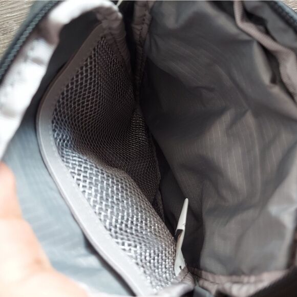 Ebags Black Crossbody Messenger Bag - Picture 5 of 7